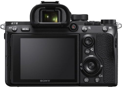 Беззеркальный цифров фотоапарат Sony Alpha a7 III и обектив FE 28-70 mm F3.5-5.6 OSS ILCE-7M3K/B в комплект с телефото обектив