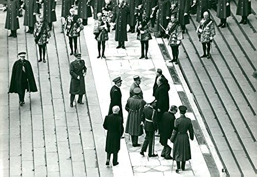 Реколта снимка на погребението, на Уинстън Чърчил, хора на катедралата Св. Павел, 1965 година.