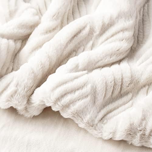 Одеяло от изкуствена кожа BATTILO HOME White Rabbit за легла, кремовое меховое покривало за легло 60 x 80 с 1 кожа калъфка 18 x 18, на
