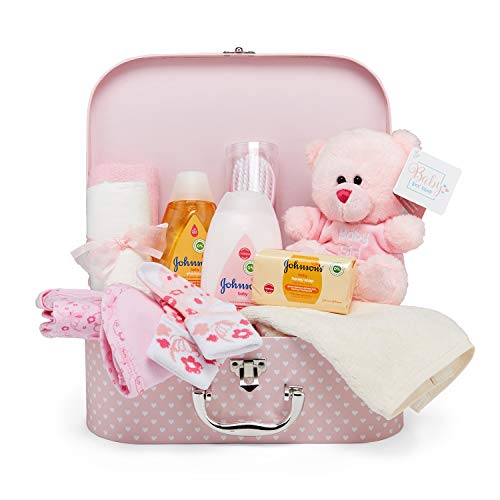 Подаръчен комплект за Има момичета – Розова кутия за спомен с детски дрехи, Плюшено мече и стоки от първа необходимост за