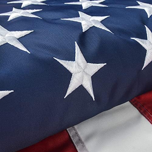 Американски флаг 2x3 Фута, Знаме на САЩ от оксфорд найлон, Ярък Цвят, Вшитые ленти, Месингови люверсы, бродирани Звезди, идеален за вътрешно