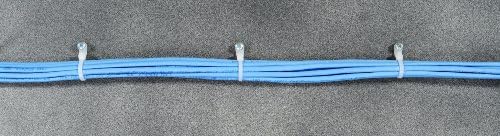 Стандартната кабелна замазка Pro Равенство B15SDSM100 с 15-Инчов Винтовым монтиране, UV-черен Найлон, 100 бр. в опаковка