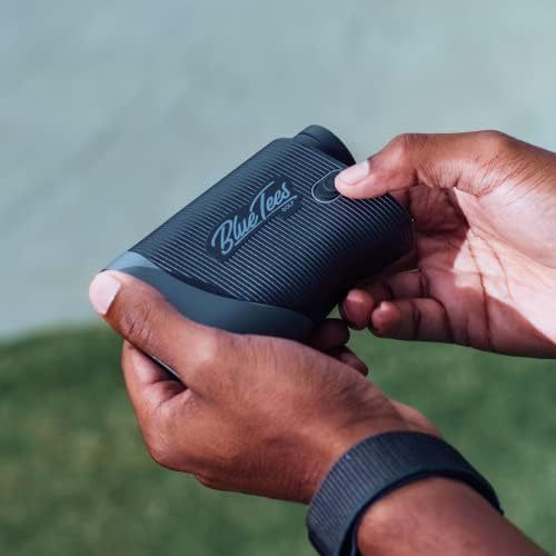 Blue Tees Golf - Серия 3 Max с лазерен далекомер с ключа наклон - Обхват 900 ярда, Измерване на наклон, Магнитна лента Около дисплея, заключване