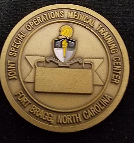Рядка монета JFKSWCS Армията на САЩ JSOMTC Joint Special Operations Medical Training Center V2 Challenge Монети