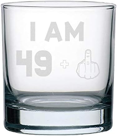 Veracco I am 49 + 1 Чаша за уиски Среден пръст Забавен подарък За Всеки, Който Обича да Пие На Мальчишниках (Прозрачен Стъклен)