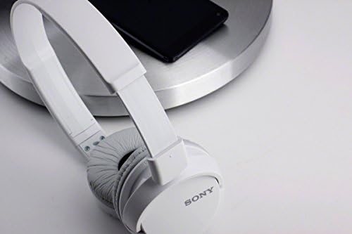 Домашен аудиоприемник Sony Стерео CD/кассетный Boombox Boombox, черен (CFDS70BLK), 13,7 x 6,1 x 9 инча, жични слушалки-втулки серия