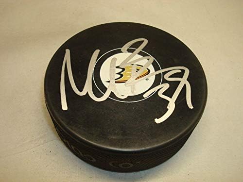 Мат Белески подписа хокей шайба Анахайм Дъкс с автограф 1А - Autograph NHL Pucks