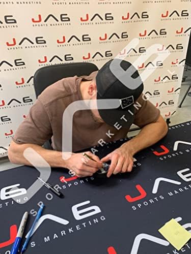 Ерик Чернак подписа автограф с надпис на миене Купа Стенли с Тампа Бей Светкавица JSA