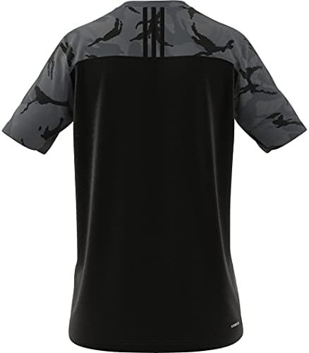 Мъжки Камуфляжная тениска adidas с графичен дизайн в 2 хода
