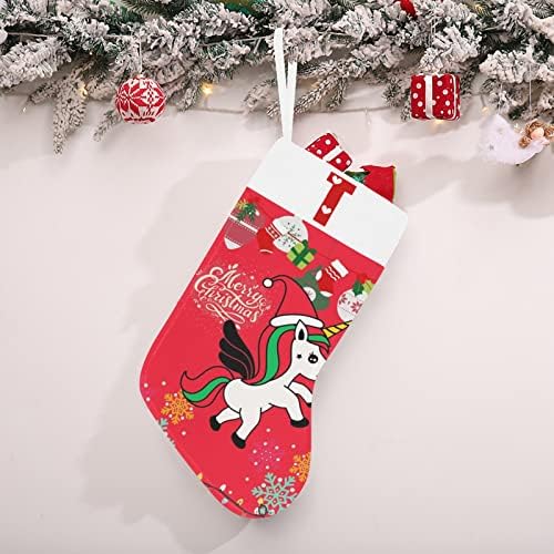 Коледни Чорапи с Монограм на Дядо Еднорог с Буквата Т и Сърце с Размер 18 инча Червено и Бяло