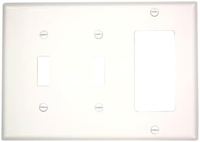 Комбинирана Стенни панела Leviton 80745-W с 3 свещи, 2 ключове, 1-Decora/GFCI, Стандартен размер, Бял