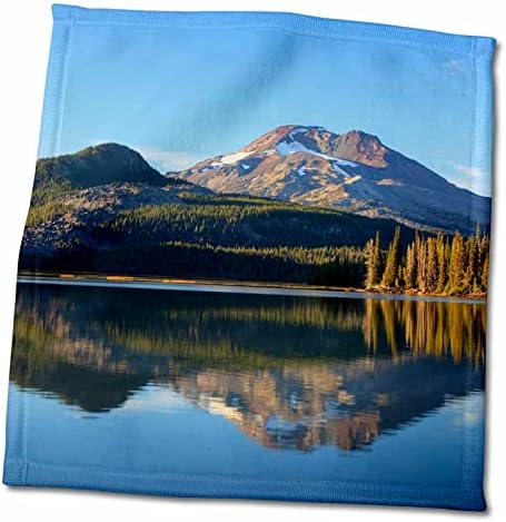 3дРоуз, САЩ, Орегон, Национален парк Дешутс, езерото Спаркс с Южните плажни хавлии - Сестри (twl-190482-3)